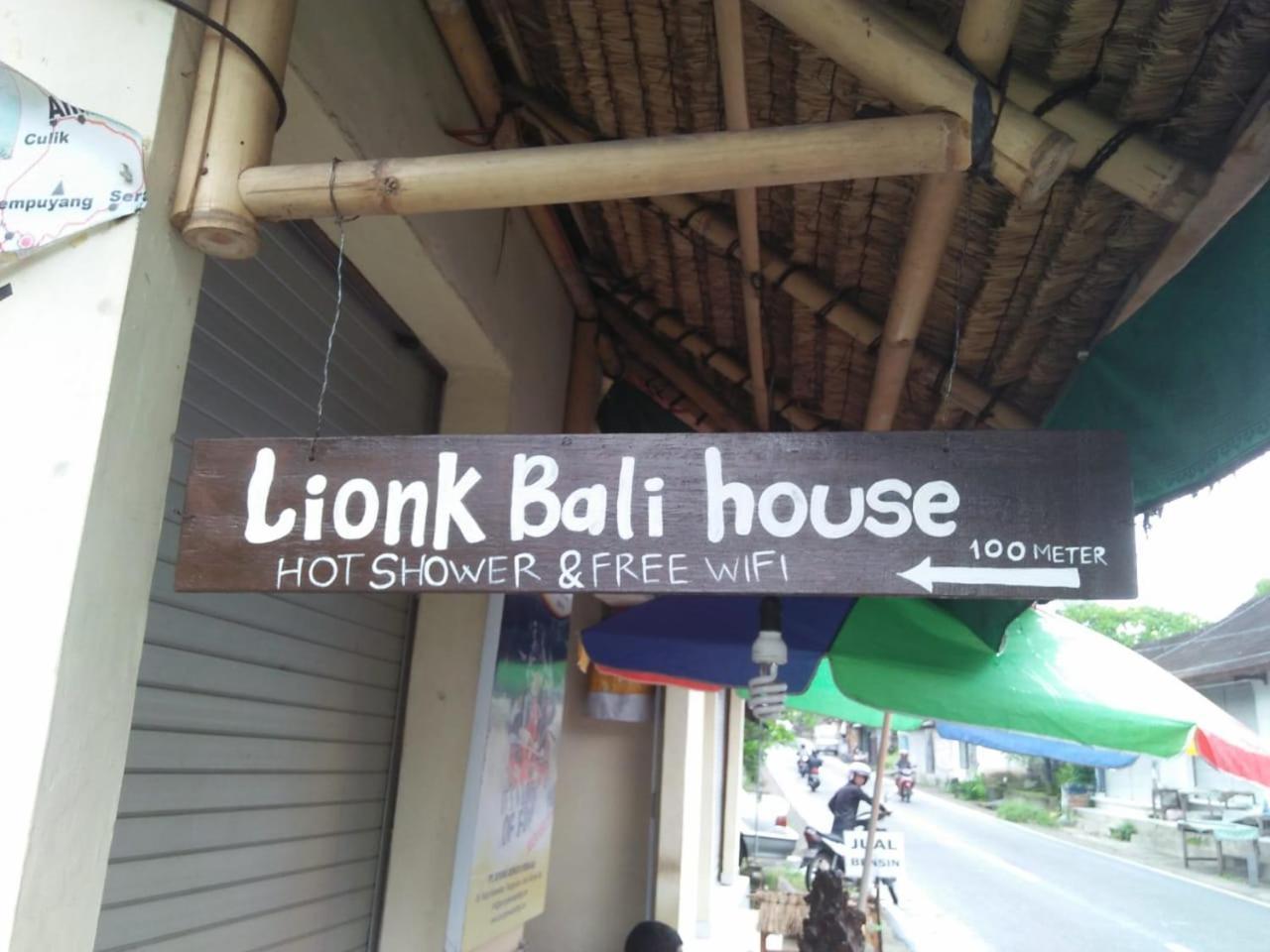 Lionk Bali House Bed & Breakfast อูบุด ภายนอก รูปภาพ